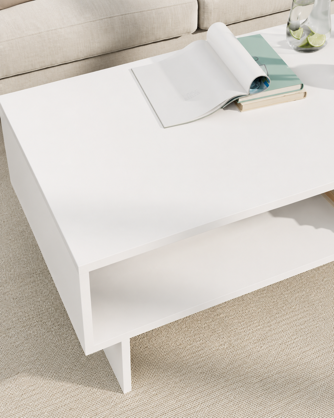 Table basse blanche avec étagères | Lior