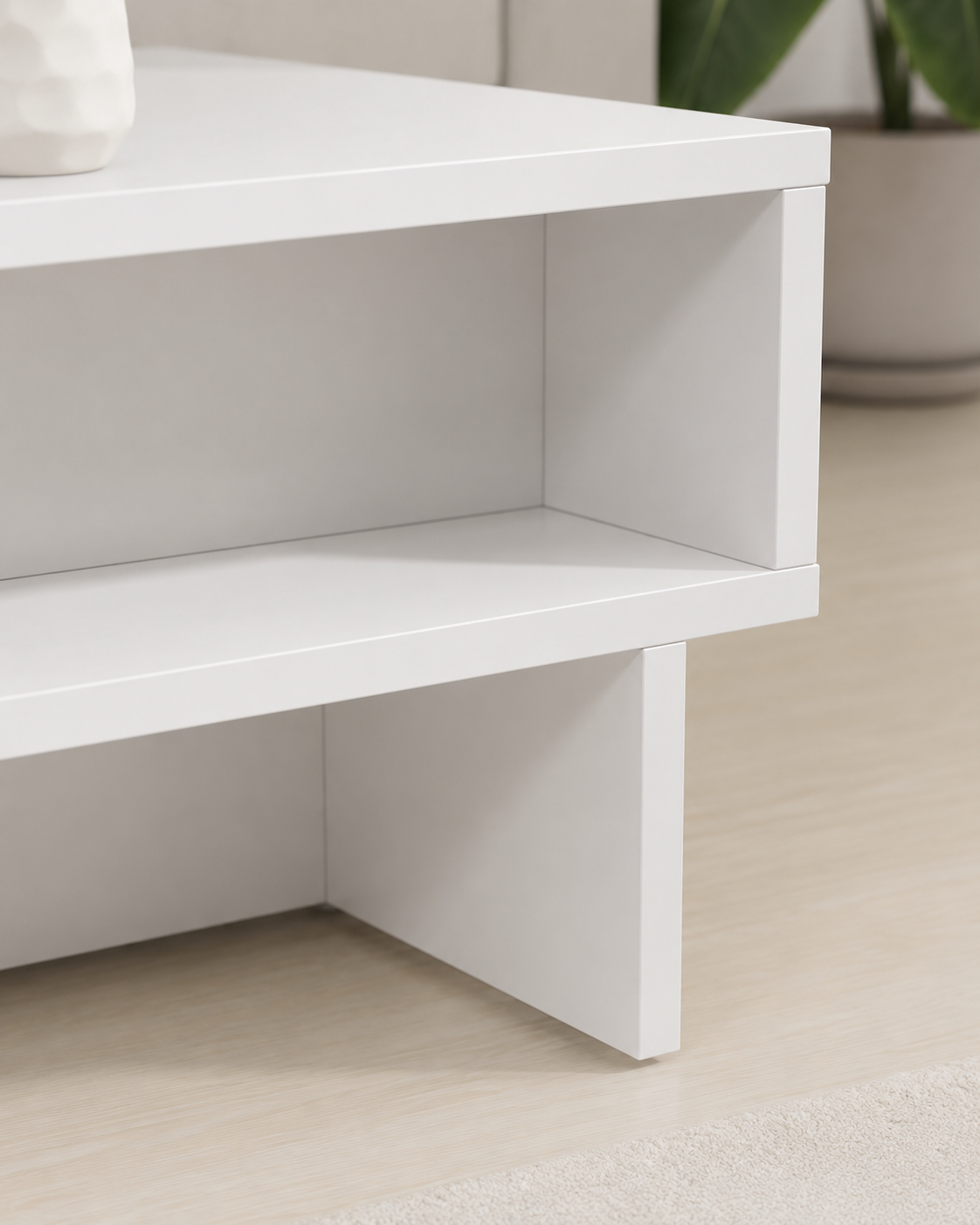 Table basse blanche avec étagères | Lior