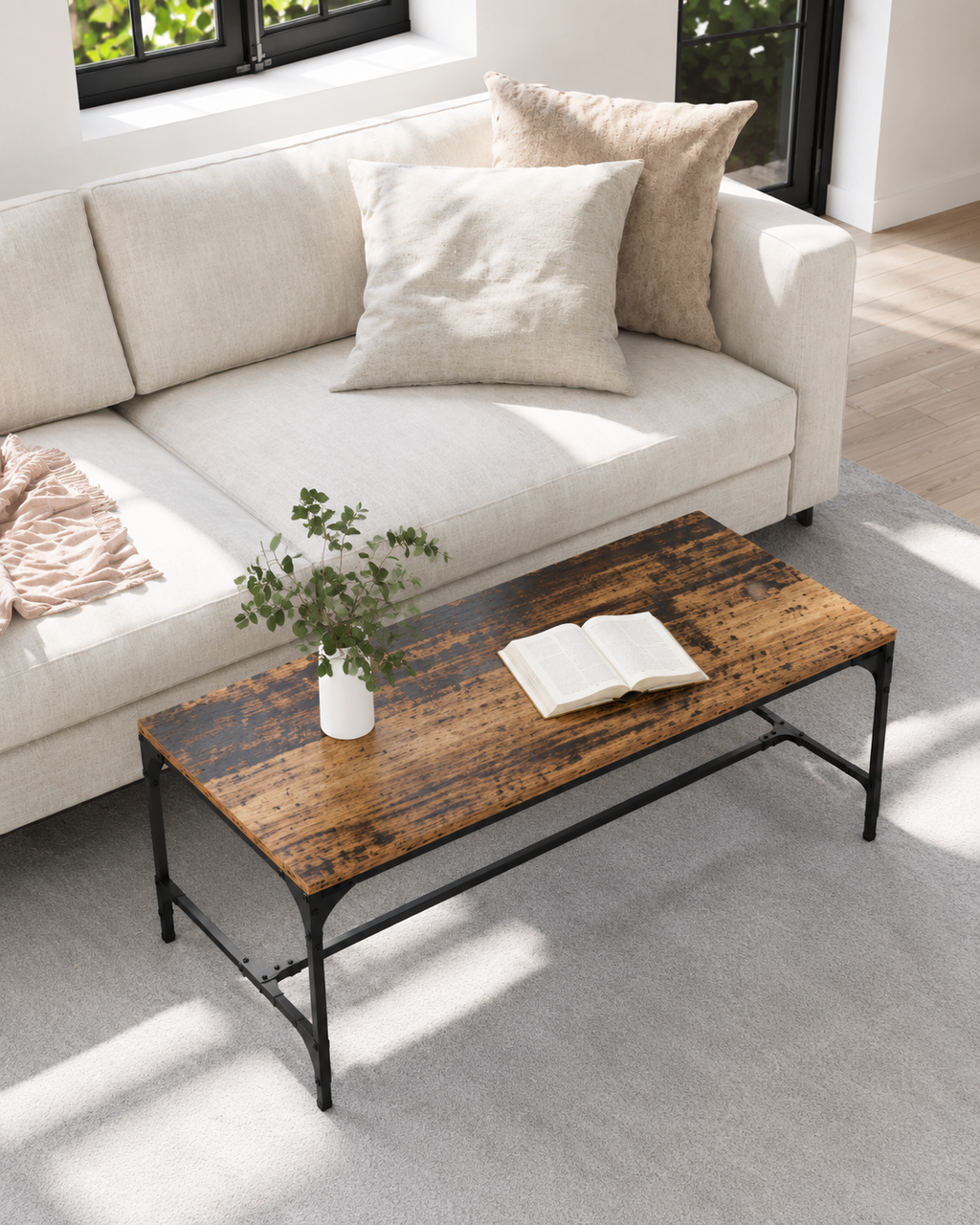 Table basse de salon en bois antique | Norel